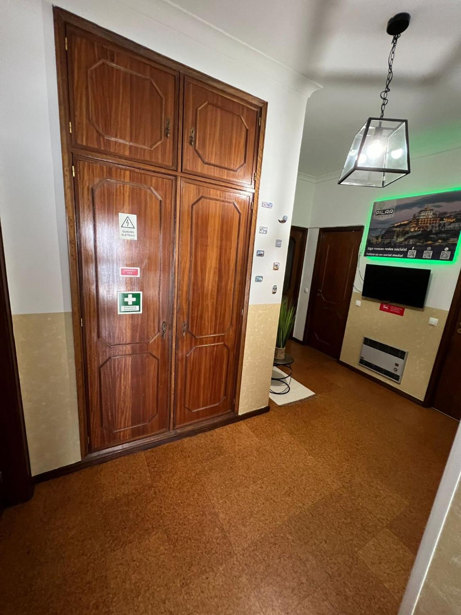 Pilar Hostel - Rua De Santa Catarina - Porto Buitenkant foto